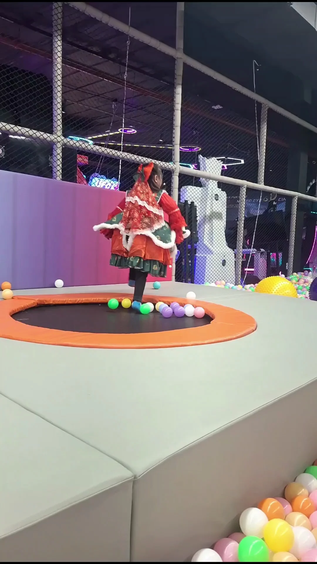 Newly Opened Indoor Playground MAX FUNLAND