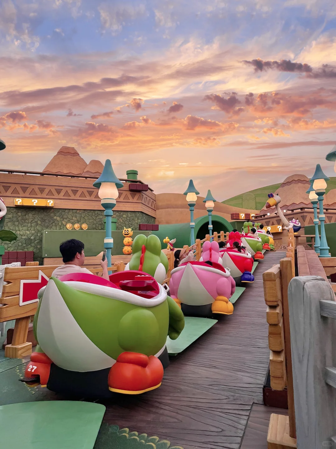 🍄 Right now! My desire to visit Universal Studios has hit its peak...