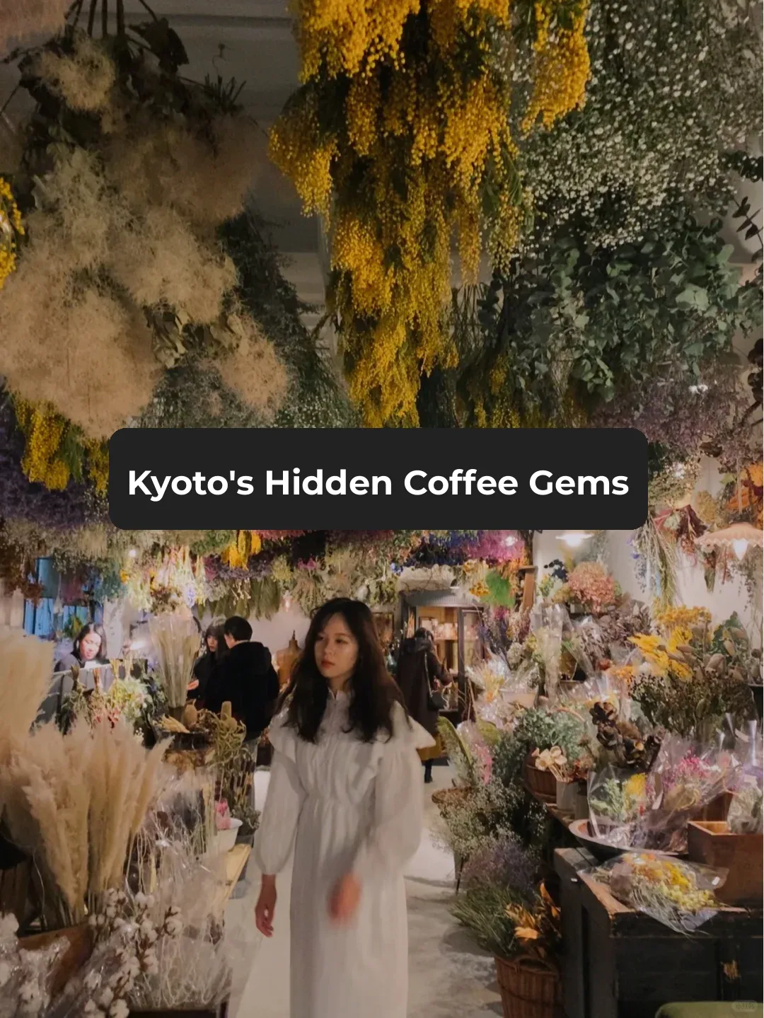 Alice in Wonderland | Kyoto Hidden Gem Café | Dried Flower Coffee Shop
