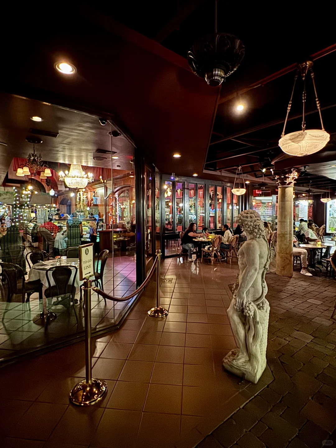 European-Style Desserts in Atlanta | Café Intermezzo