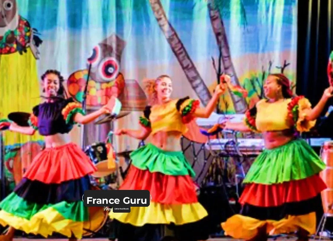 Paris  🇫🇷   Every Tuesday  💃  Free African Dance Class