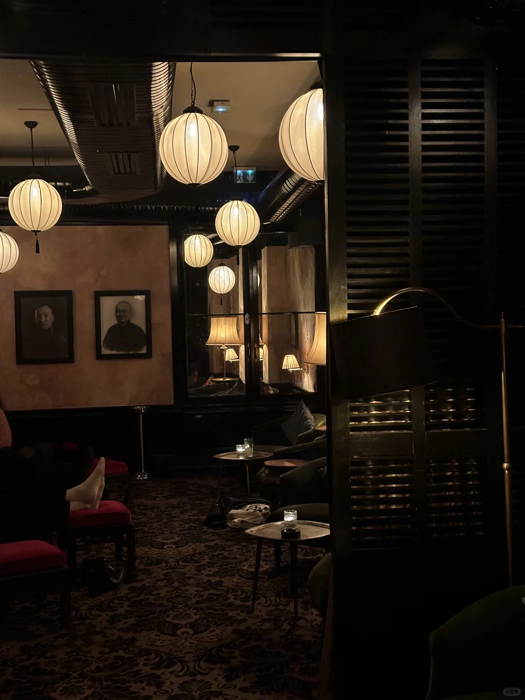 A Guide to Drinking in Paris 🥂: Garden Patios & Hidden Speakeasies ~