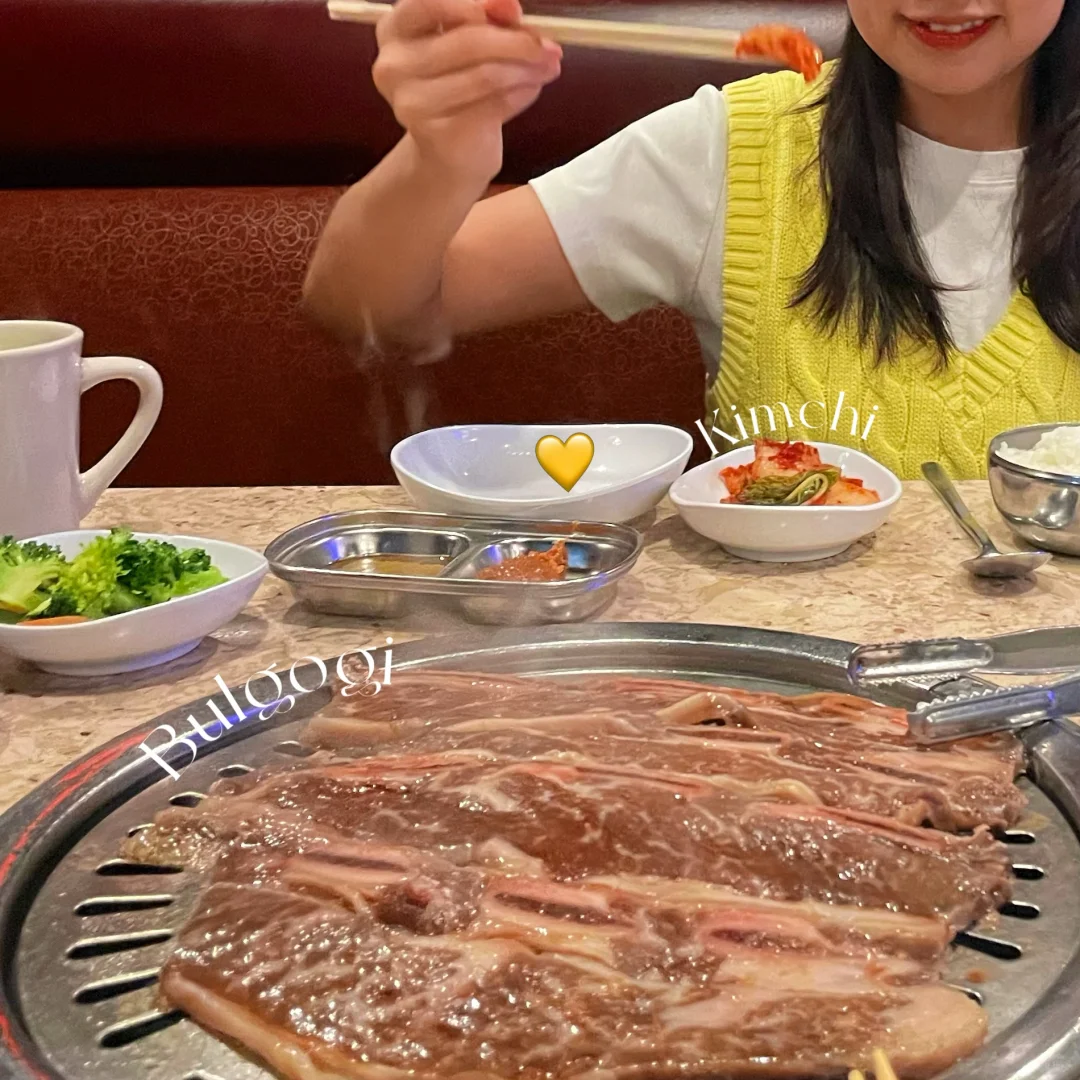 📍Dallas, USA: Today, I'm the one sneaking out for a meal.