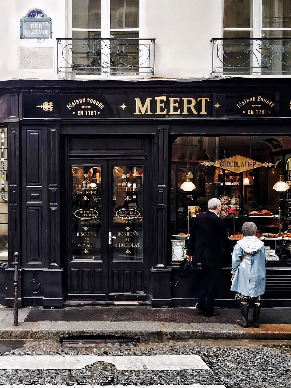 Paris Marais: A Century-Old Sweet Shop 🍬 + Awesome Neighborhood Airbnb!