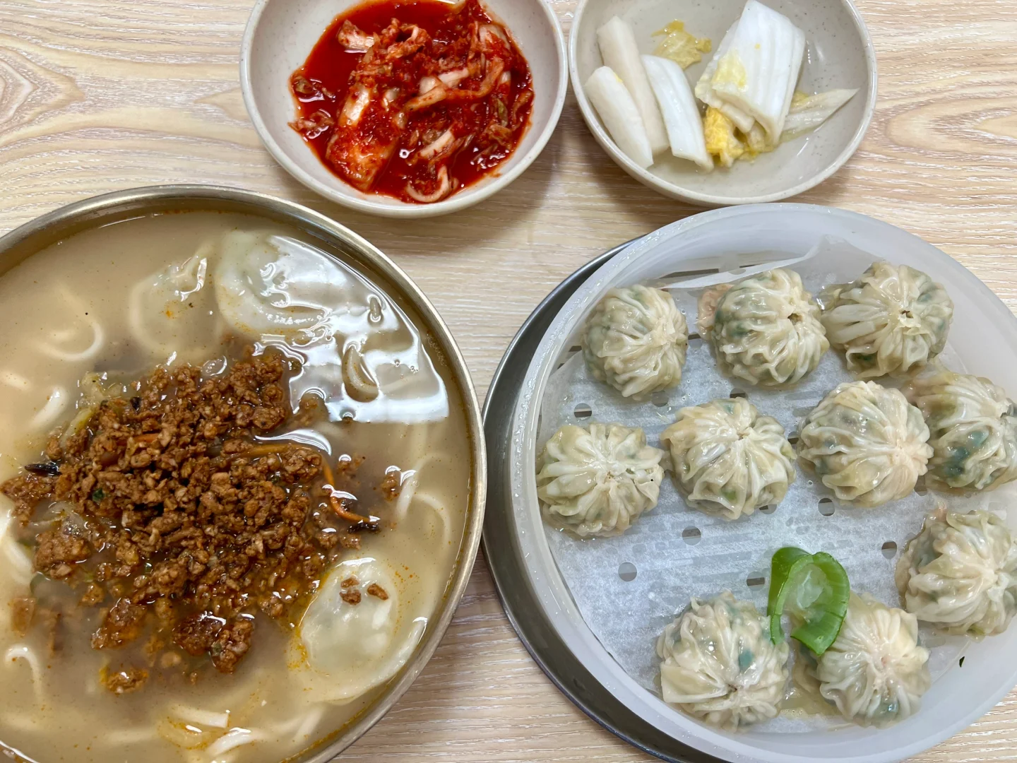 Anaheim Food Guide: What to Eat Near Disneyland?