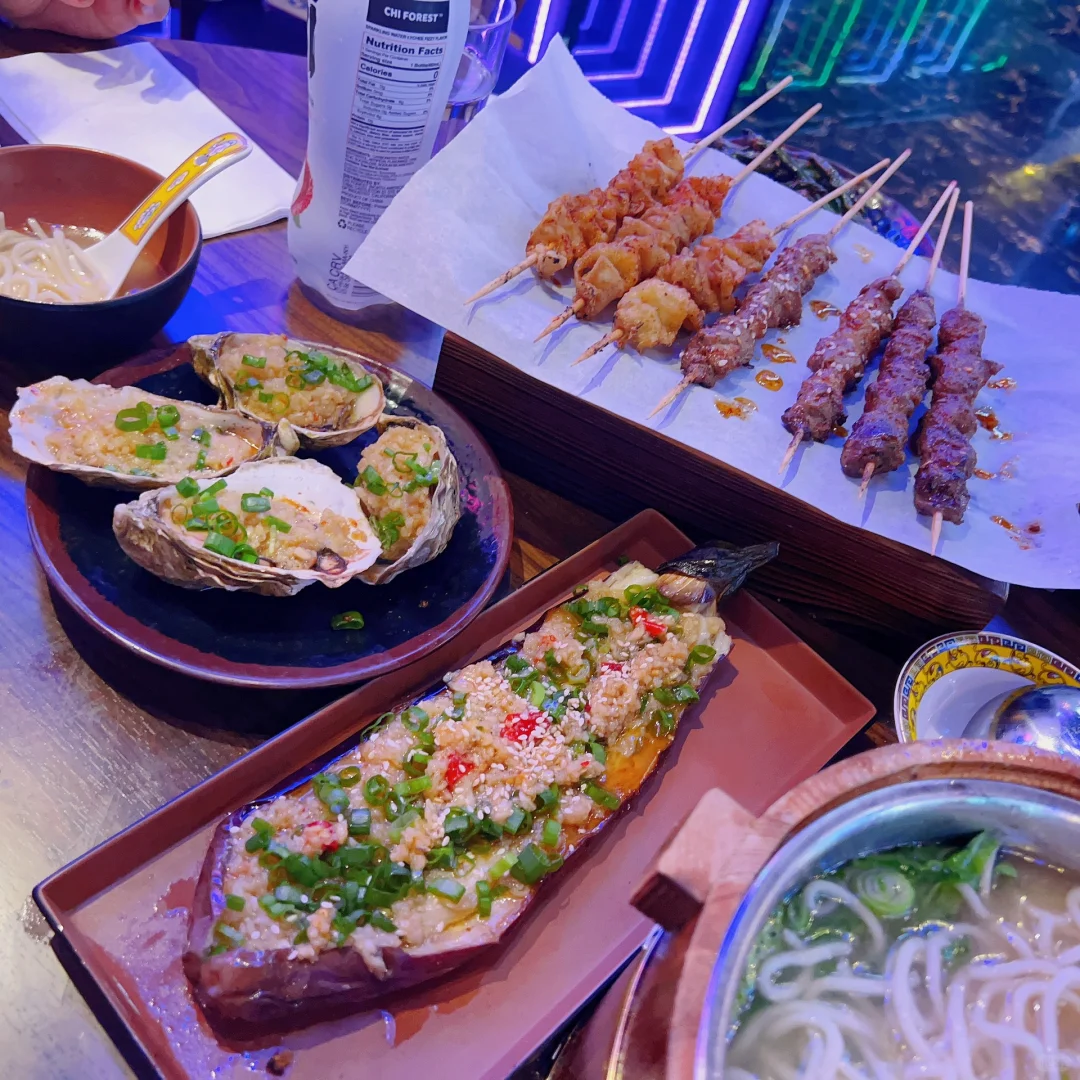 Bringing friends here for a meal in the Bay Area would totally earn you major brownie points...