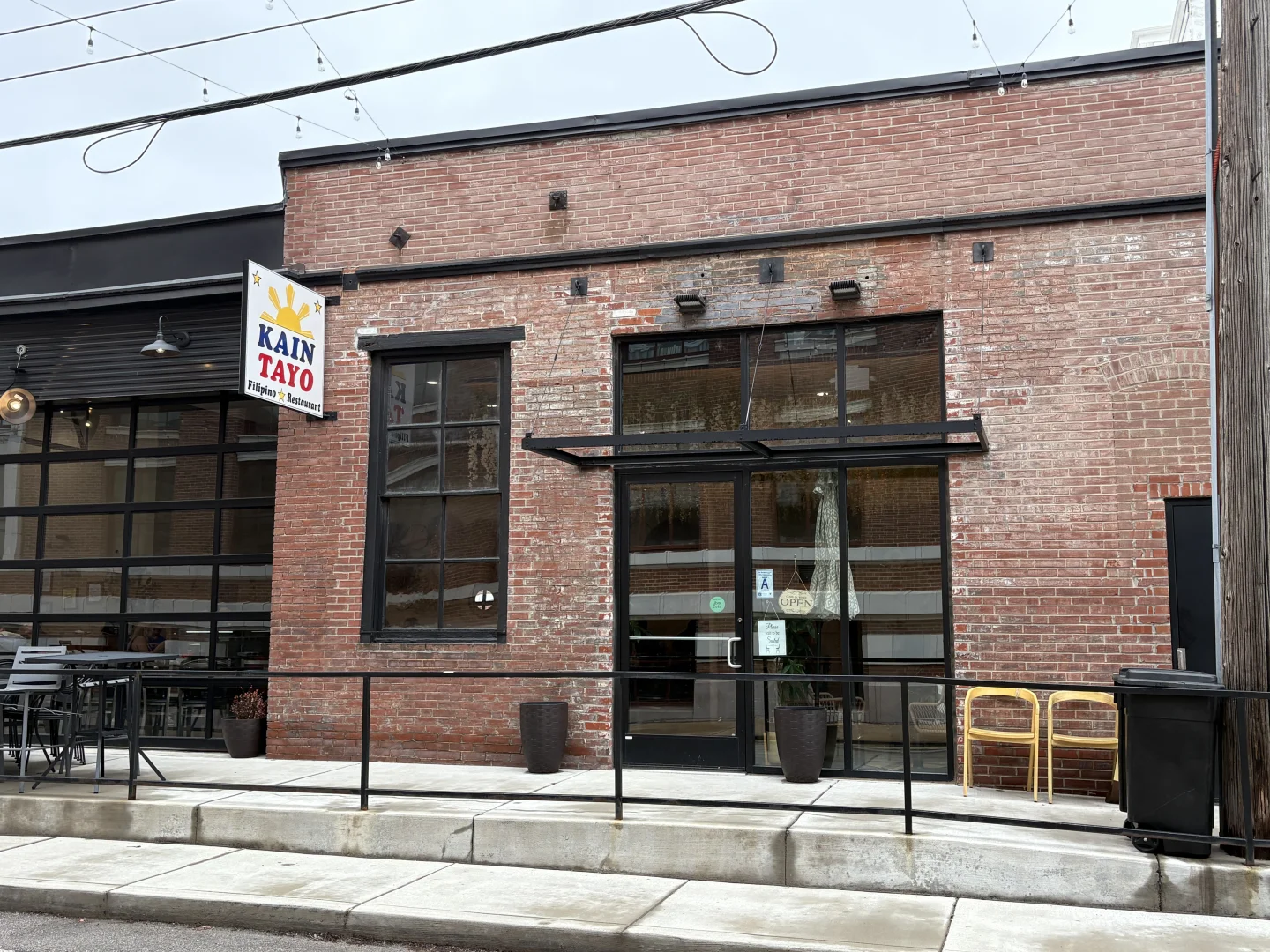 Gale's Food Adventure: Filipino Cuisine in St. Louis