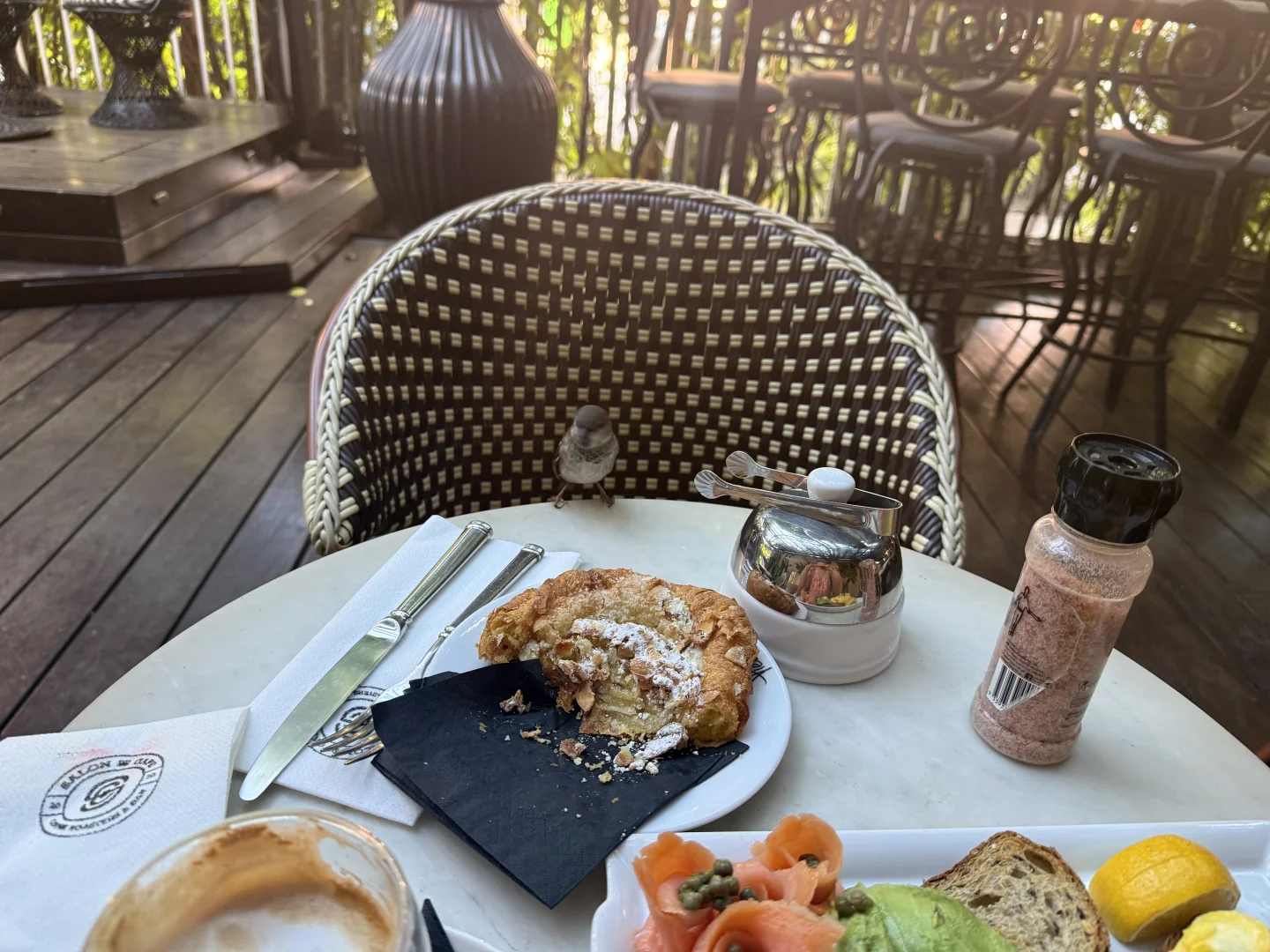 "Little Guest at Brunch, What Would You Like to Try?"