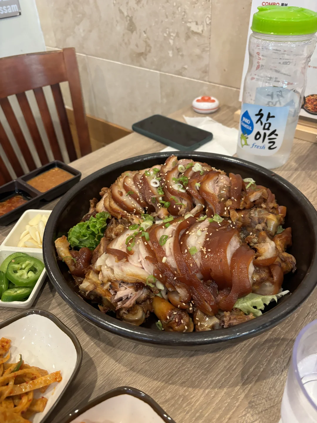 Dallas Dining｜Texan-Style Pork Trotters and Boiled Pork Belly