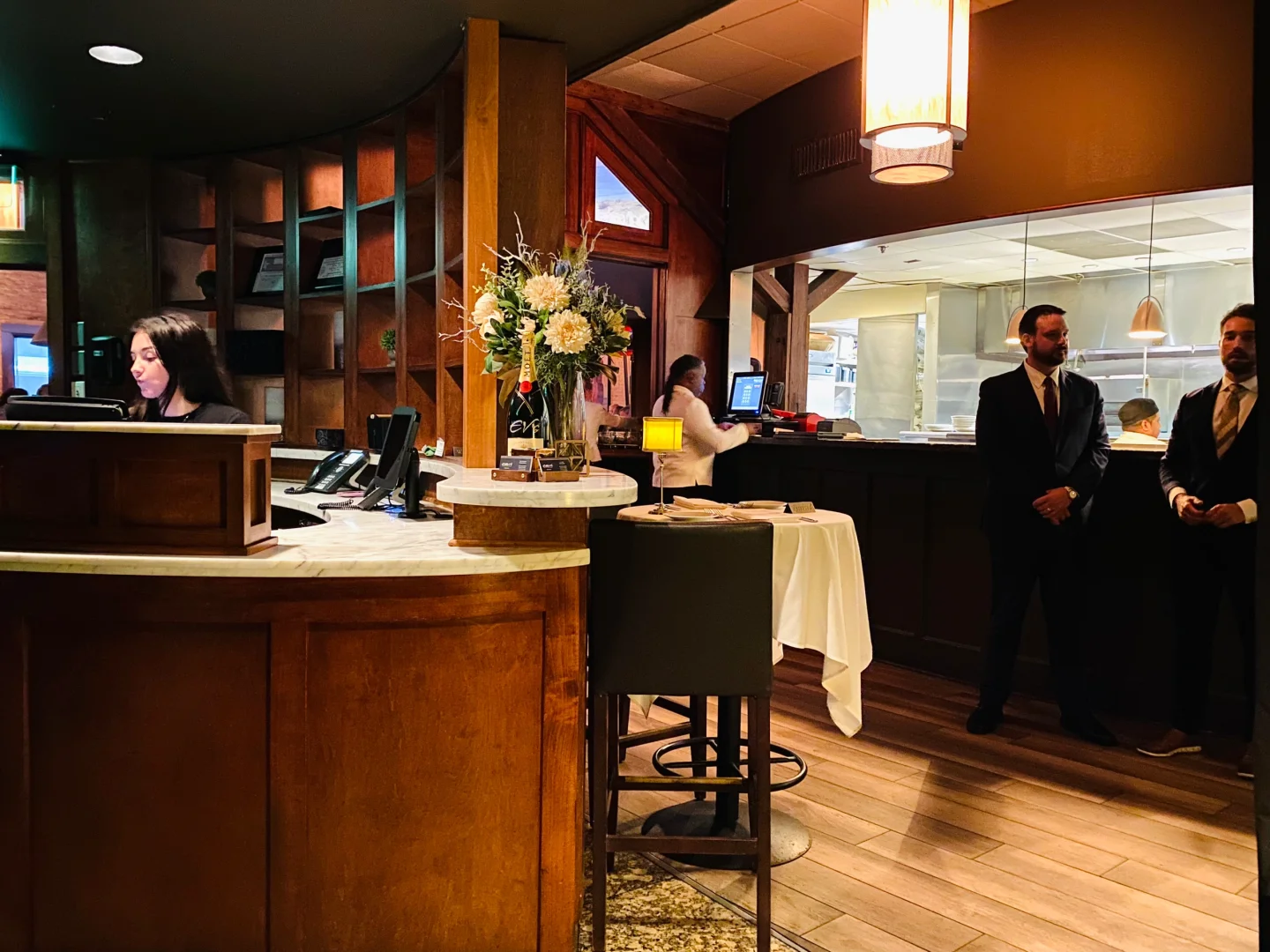 Eddie V's Seafood Restaurant