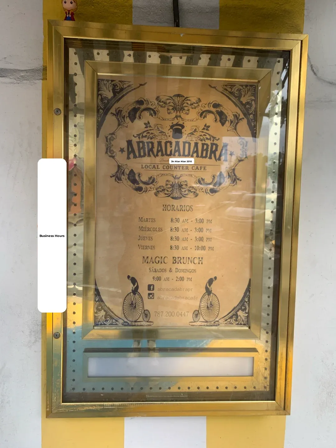 Puerto Rico 🇵🇷 | San Juan's Vintage Circus-Themed Café