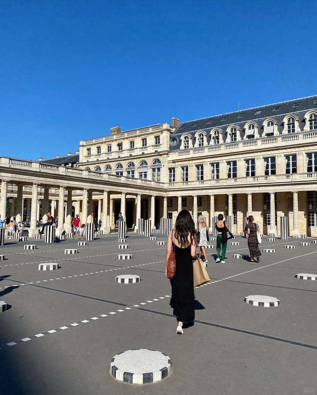 Paris will punish anyone who doesn't check opening hours in advance.