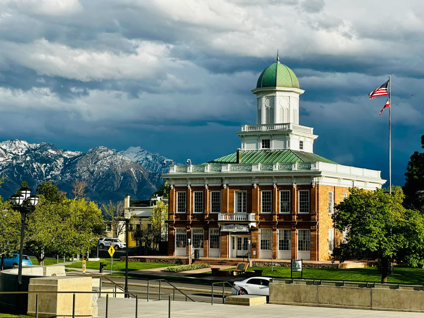 Hidden Gems and Must-Try Eats in Salt Lake City for Skiers