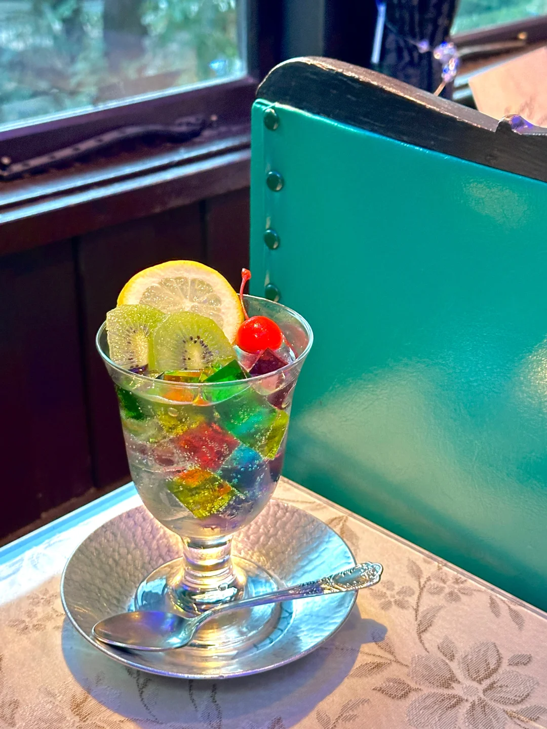 Kyoto Sips | The Gem Soda I Can't Bear to Drink 🍬✨🪩