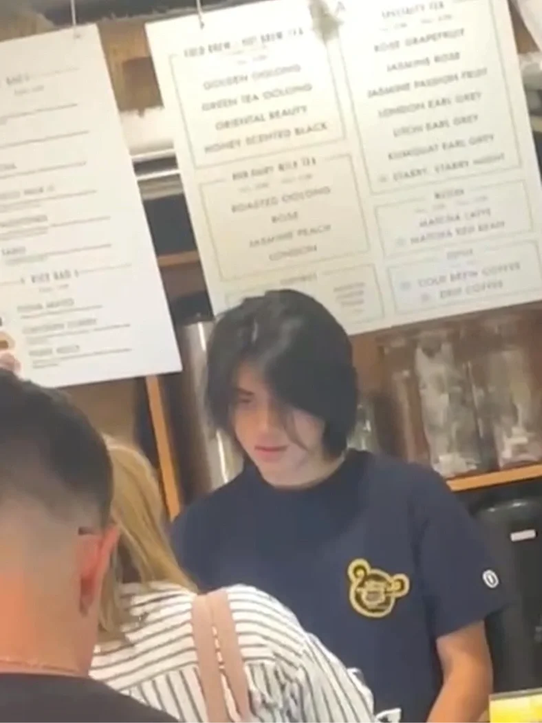 The Hottie Baozi Shop in NYC: Stunningly Handsome Staff and Decent Baozi