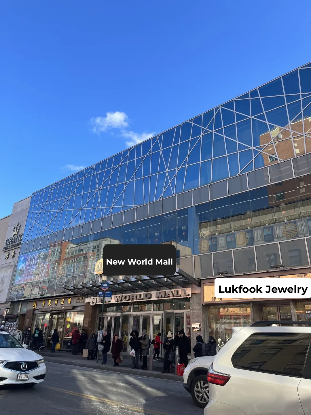 Visiting Flushing Feels Like Stepping Back into a Small Hometown in China