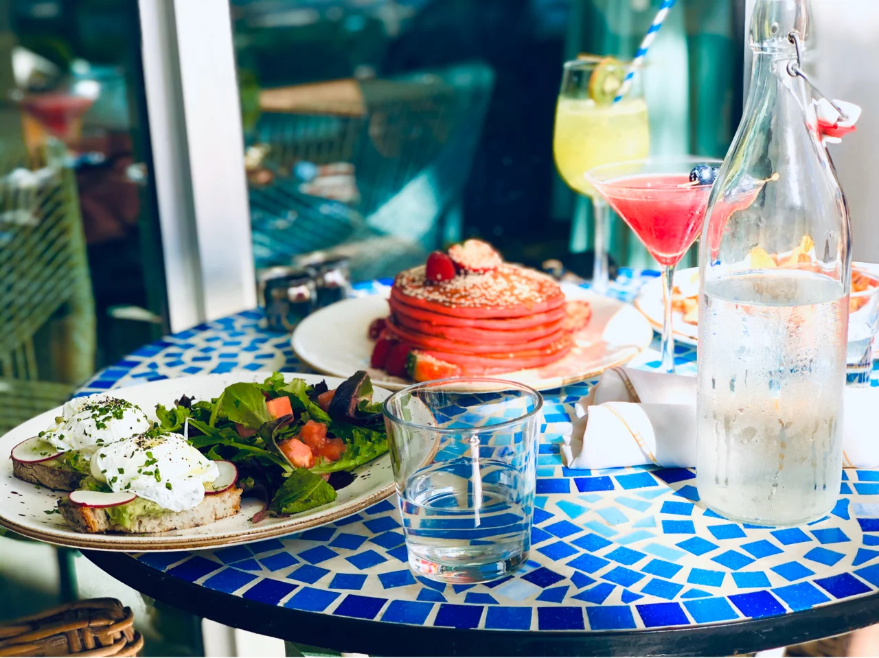 📍Must-Visit Pink Brunch Spot at Miami’s South Beach 🌸