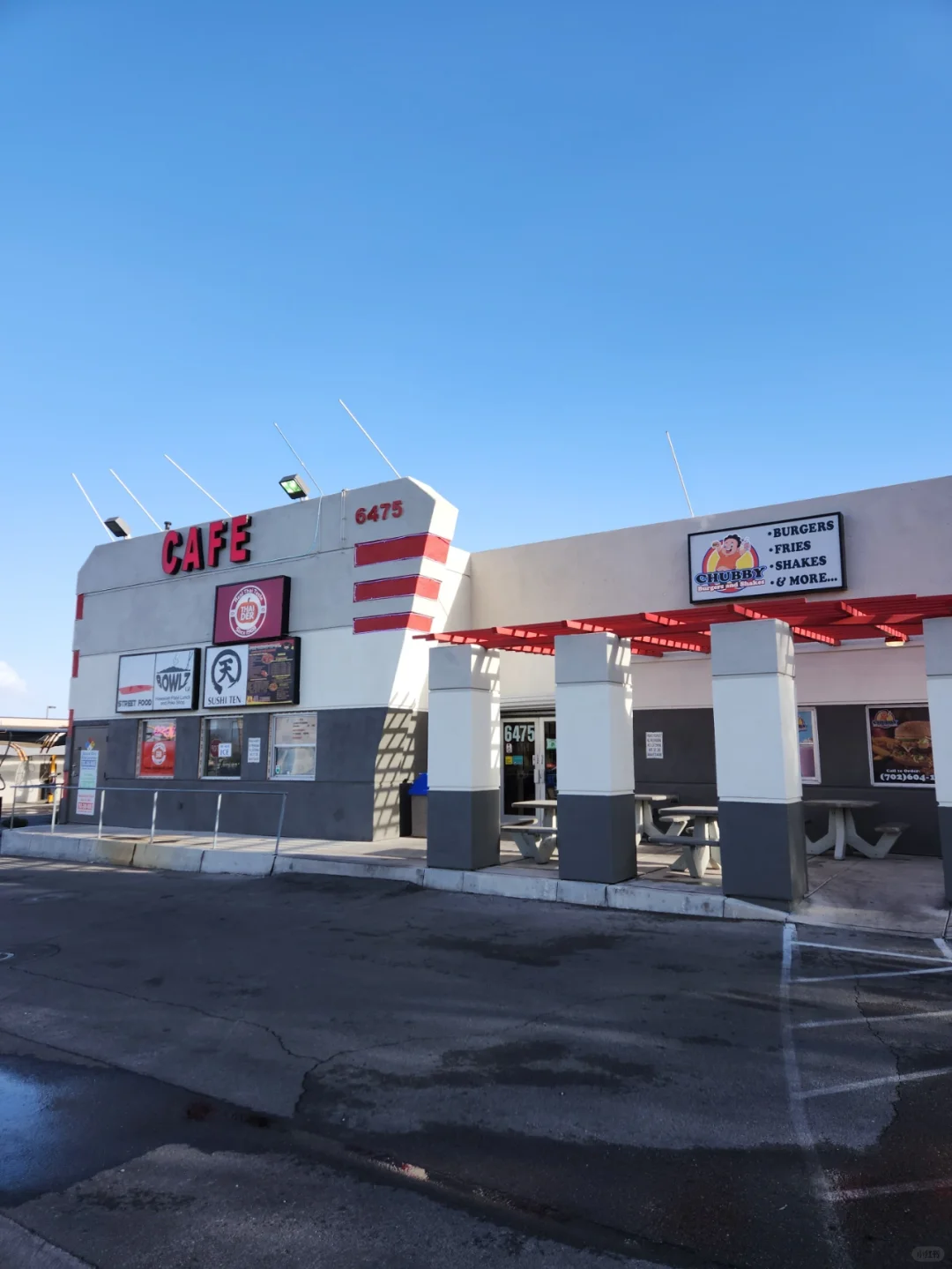 "Showing a little support for the newly opened Tianjin eatery—highly recommend their jianbing guozi (savory Chinese crepe)!"