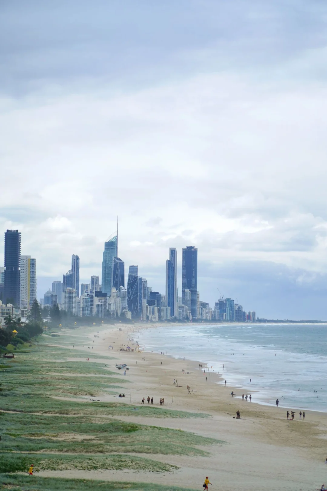 Golden Coast Instagram Hotspot ✅