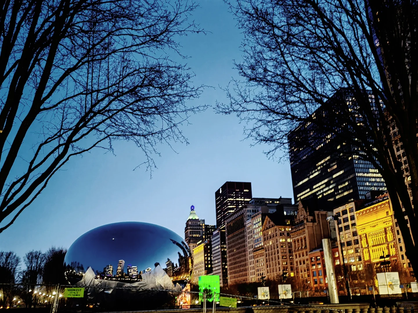 Millennium Park in Chicago (with Map) | Spending 20 Minutes in the Park is Totally Worth It!