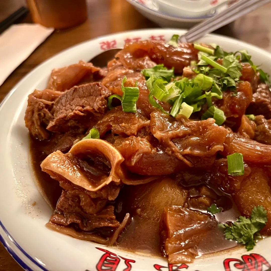 New York | Chinatown's Humble Eateries Deserve More Praise