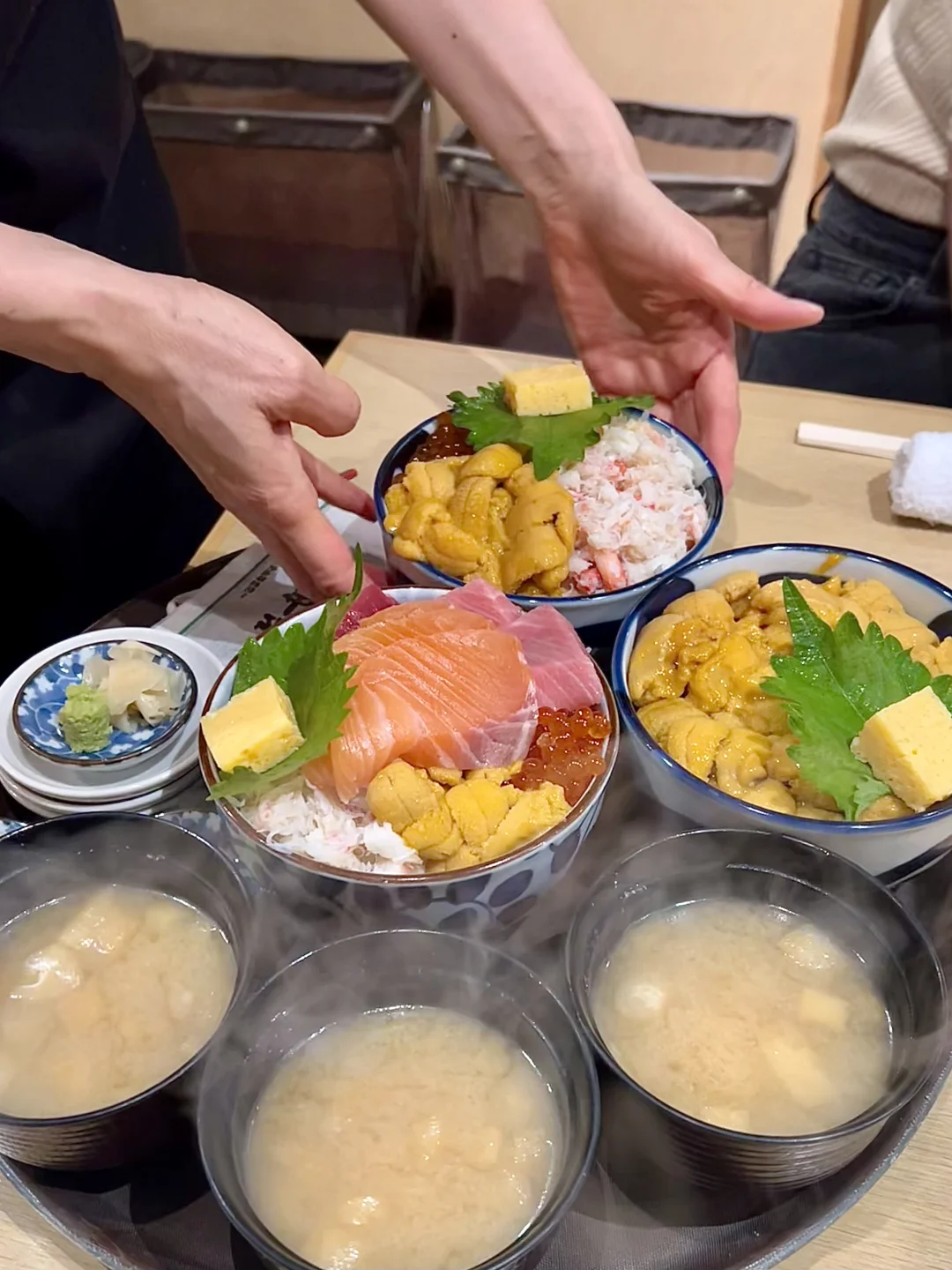 🇯🇵 Tokyo's Tsukiji: Skip Toratsuna for Uni Don, Try This Place Instead!
