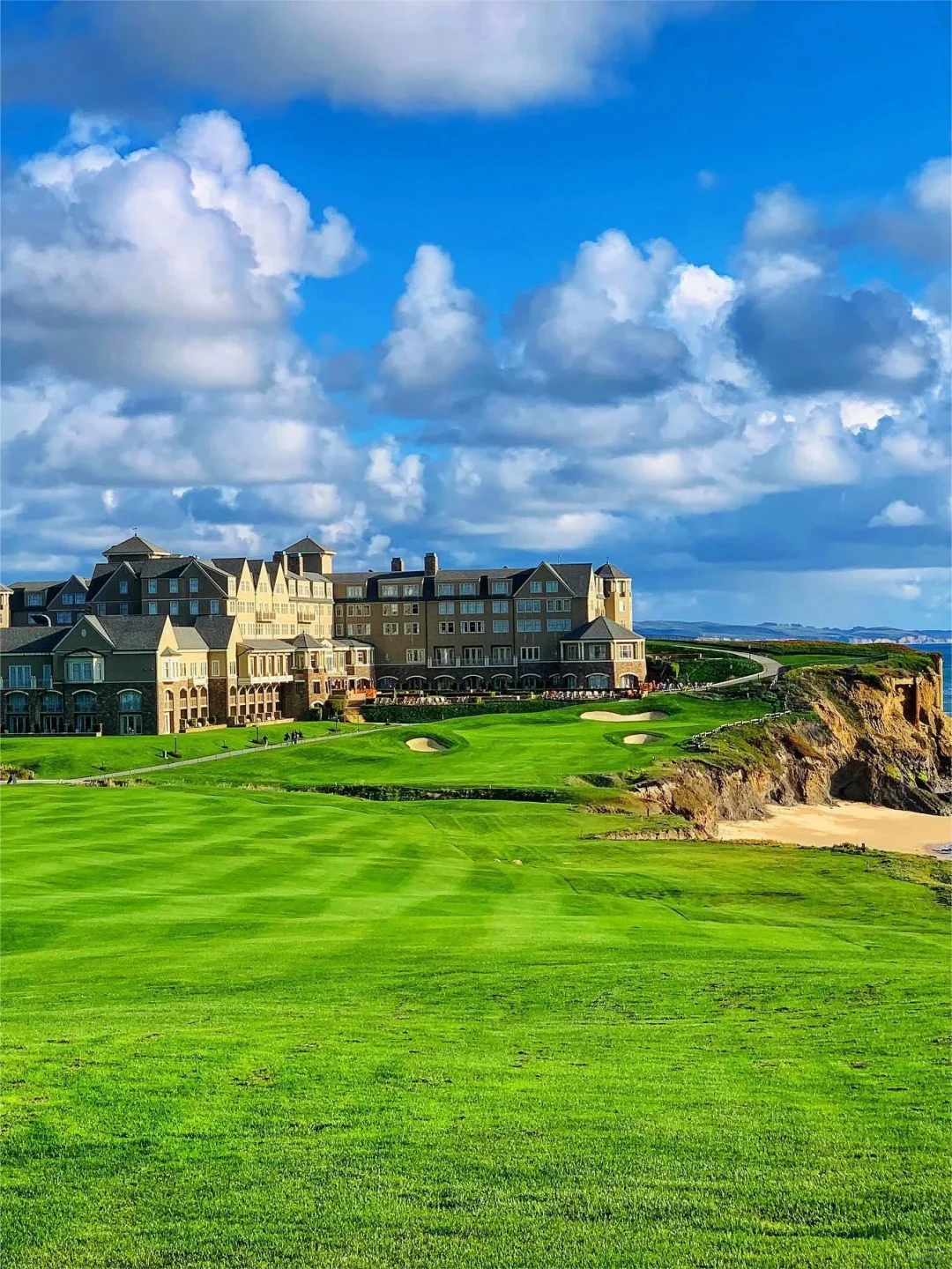 I thought LA was already stunning, but then I visited Half Moon Bay...