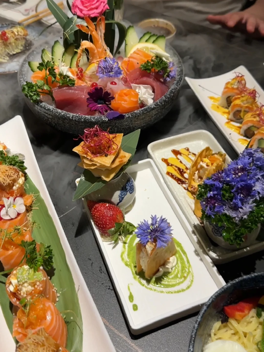 🇫🇷 Newly Opened All-You-Can-Eat Japanese Buffet in Greater Paris!