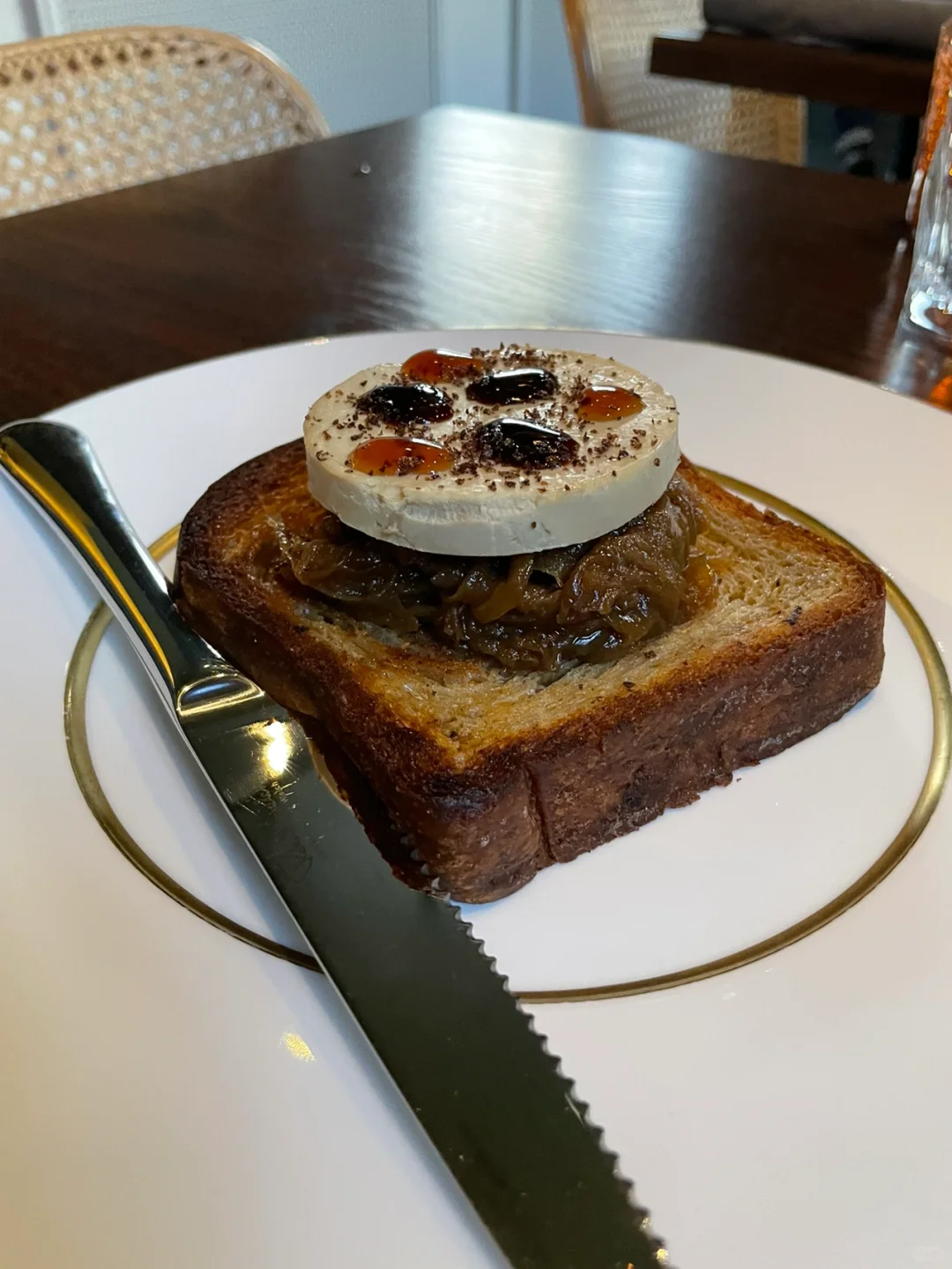 Hidden Gem French Restaurant in Chicago—Robert Et Fils