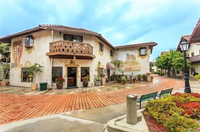 Los Angeles Exotic Gems 🌸 One Trip, All Around the World 👻