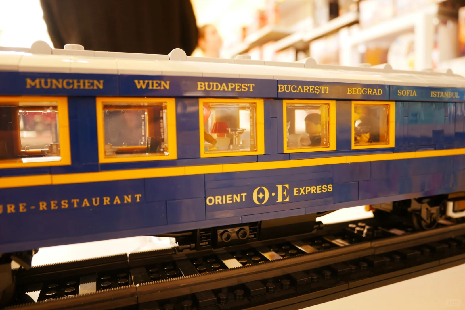 Las Vegas Edition: Exploring the LEGO Store