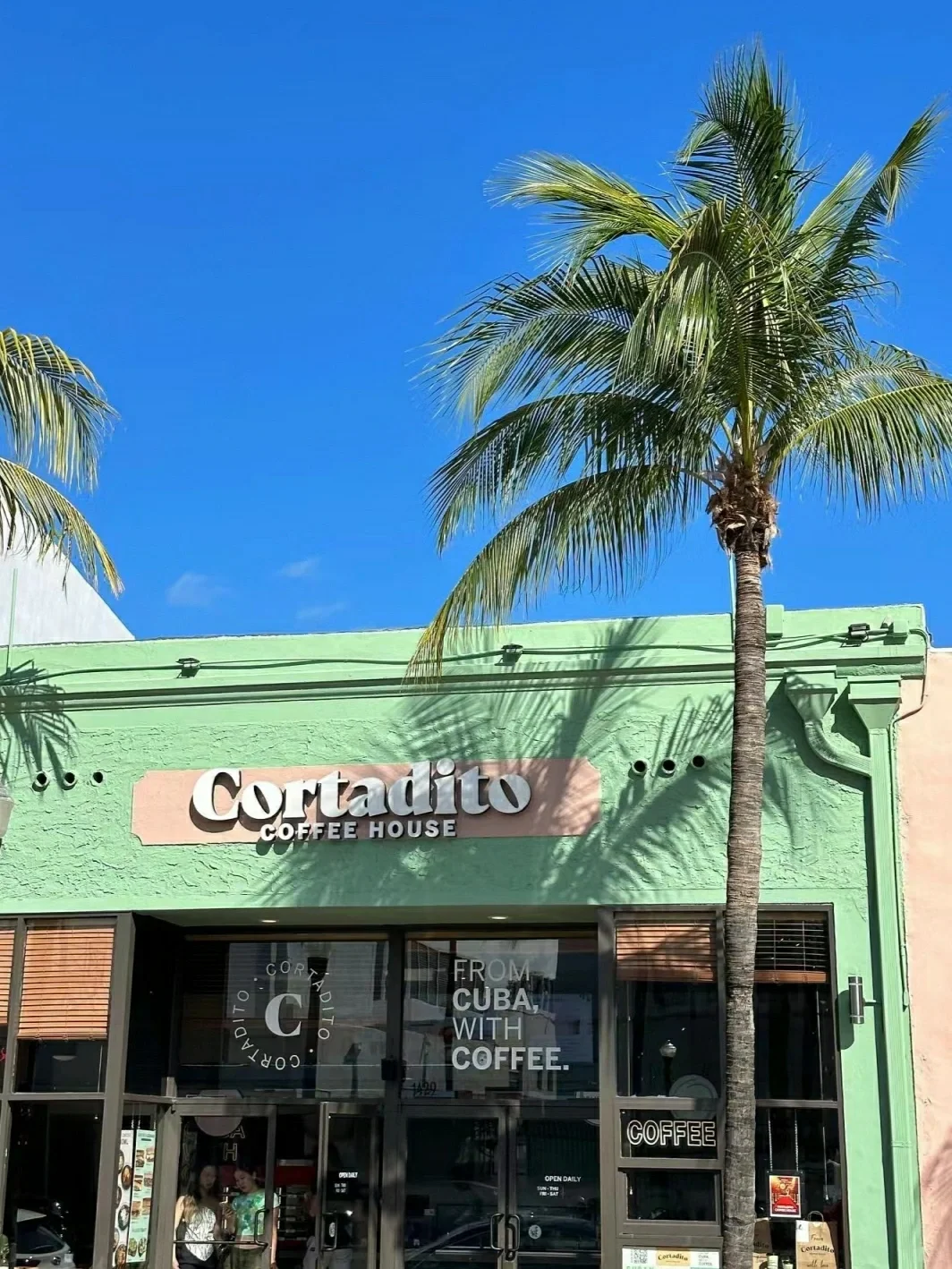 Miami | South Beach's Hottest Cuban Coffee Spot