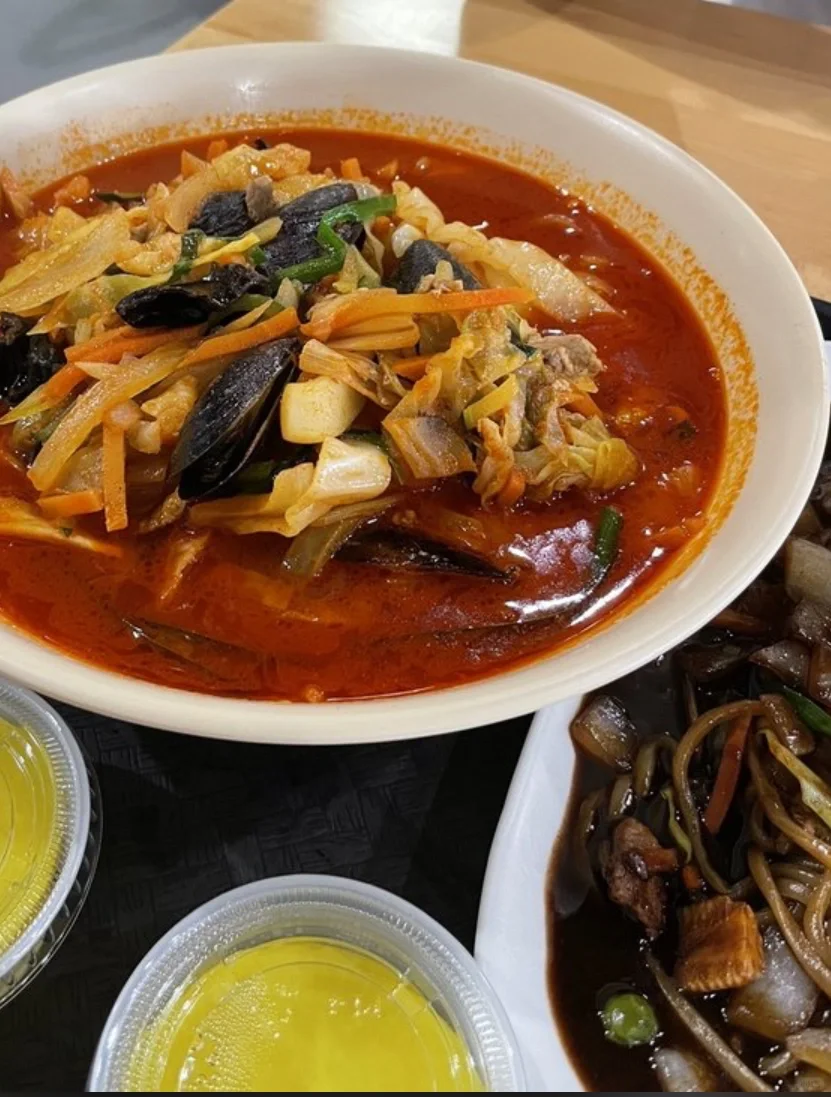 New Korean Spicy Seafood Noodle Spot Opens in Cypress, Houston 🥰