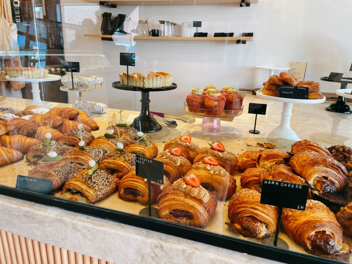 AZ Food Adventure 118｜I’d Wake Up Early Just for This Bakery 🥐