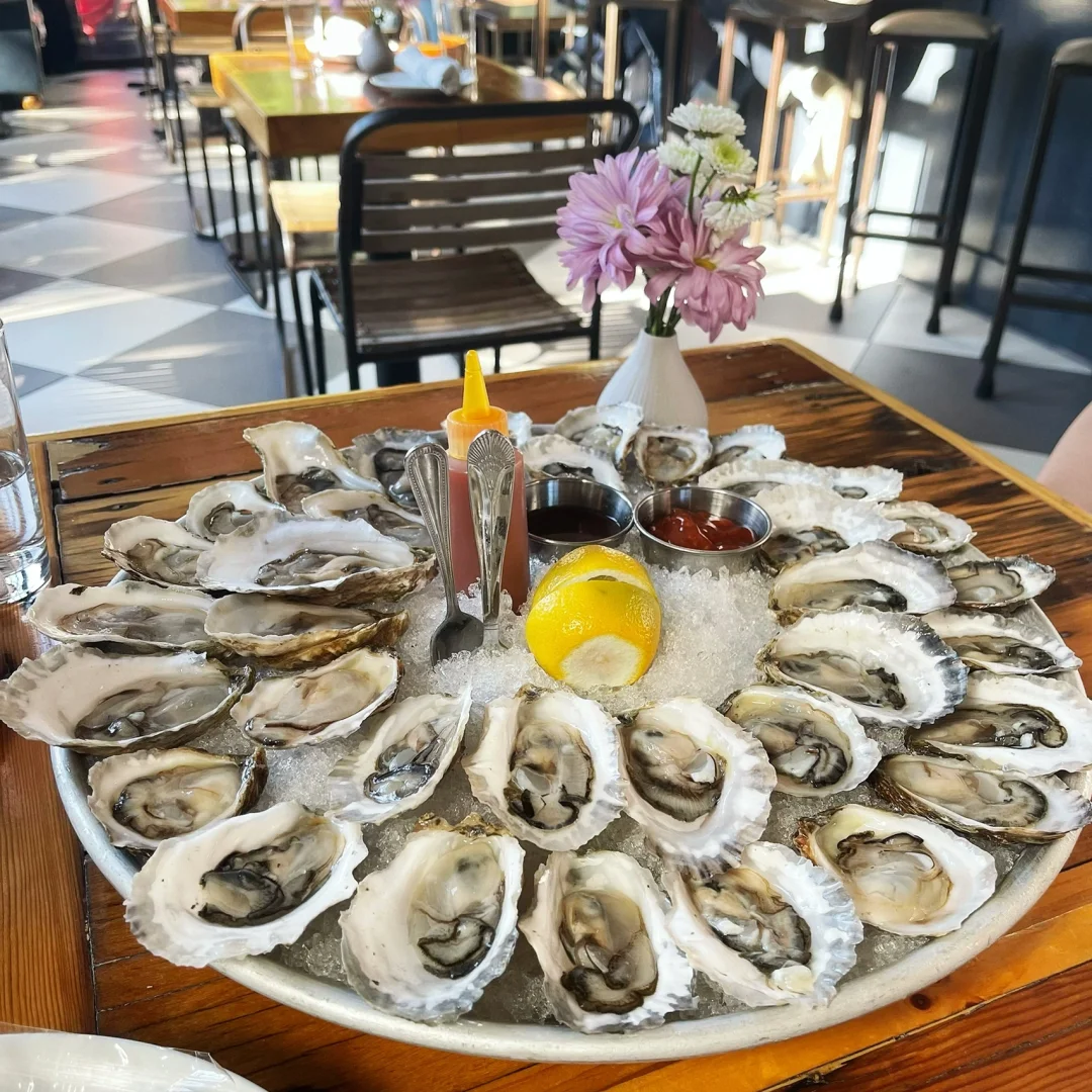 NYC Hidden Gems: All-You-Can-Eat $1 Oysters! 🦪