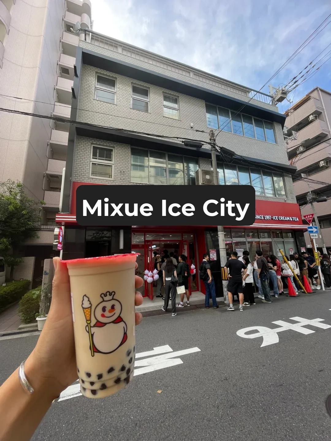 First Time Trying Mixue 🤍❤️ in Osaka