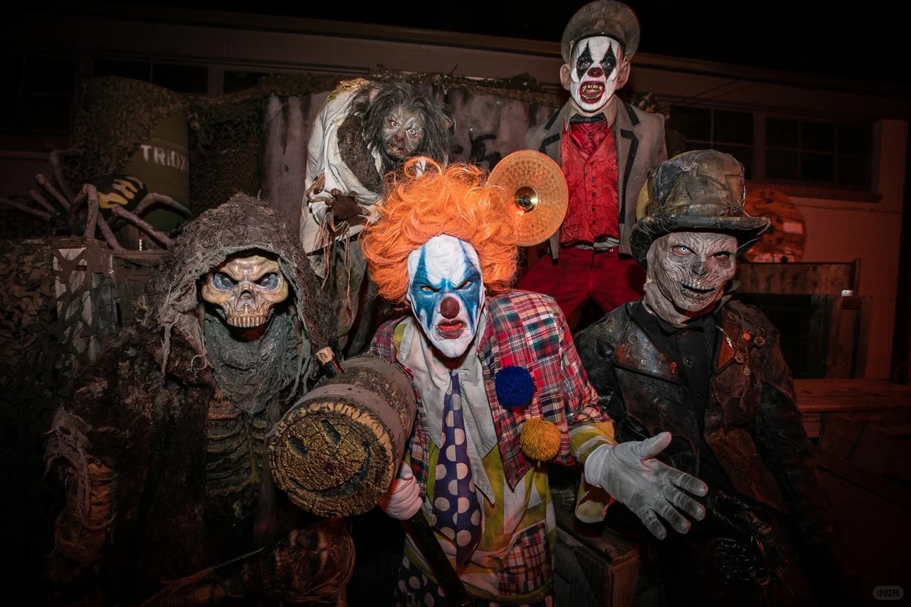 Chicago | Visiting Chicago's Largest Haunted House for Halloween