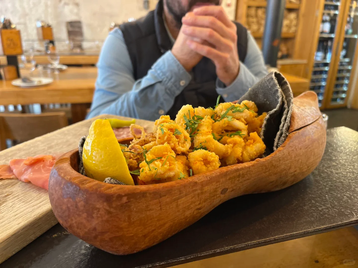 Paris 🗼 Authentic Spanish TAPAS, Served in Wooden Clogs with Insoles 🤣