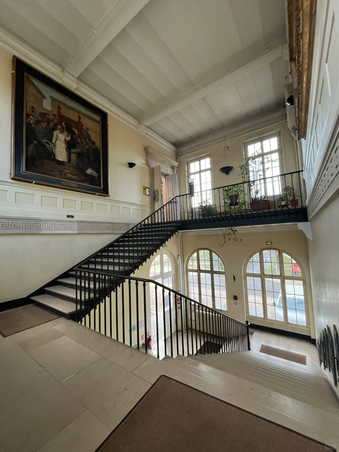 I'm Gonna Get Museumed to Death in Paris