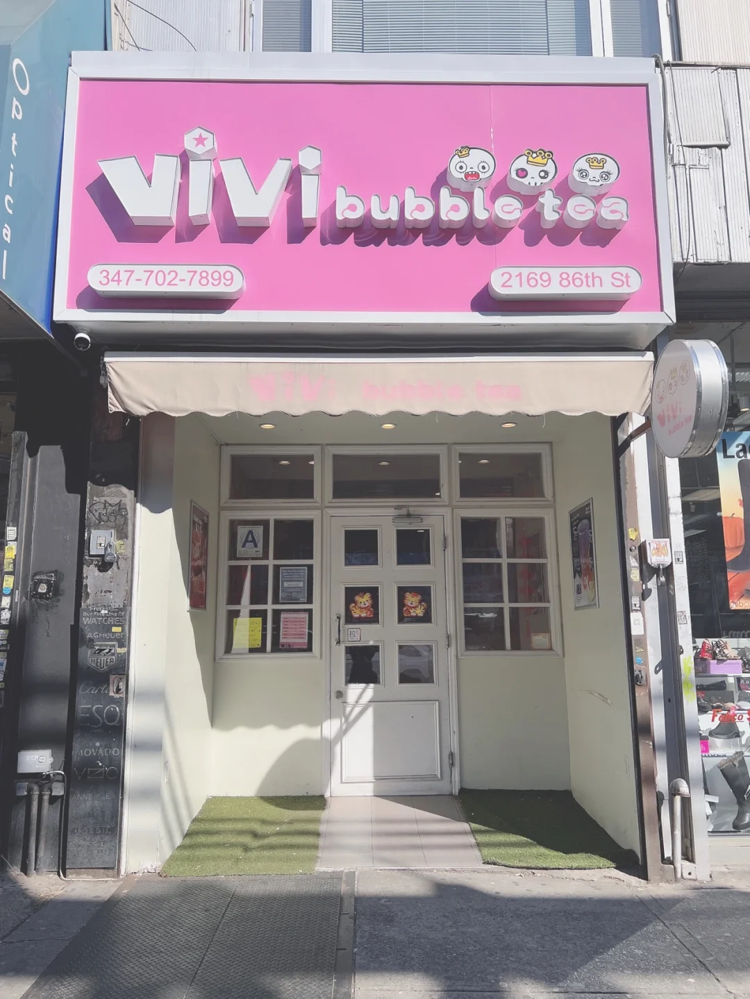 Vivi Bubble Tea: Brooklyn's Go-To Spot for Milk Tea & Snacks