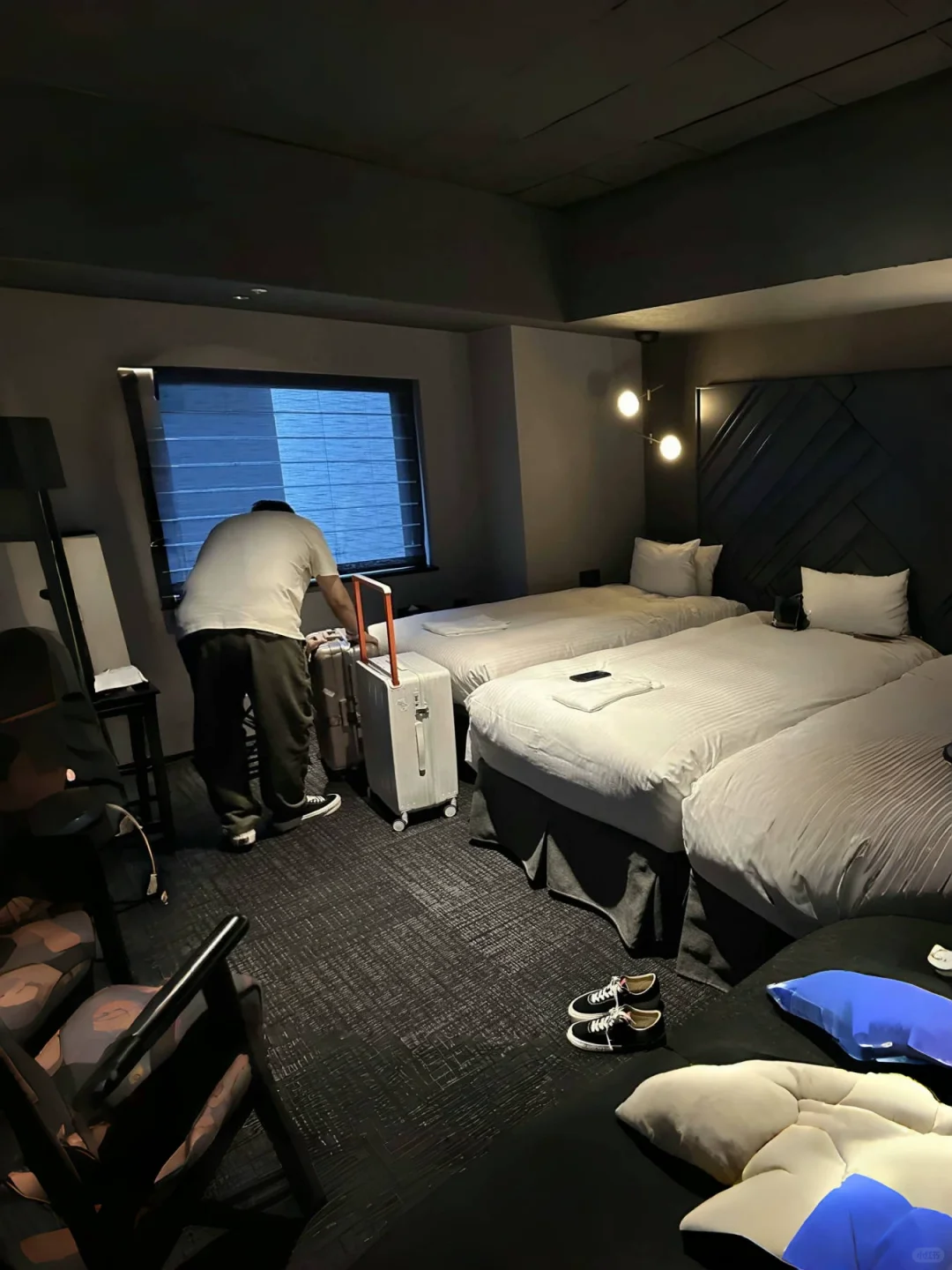 Osaka!! Shinsaibashi!! Staying at the Life Hotel for 5 days... Worth it to tears!