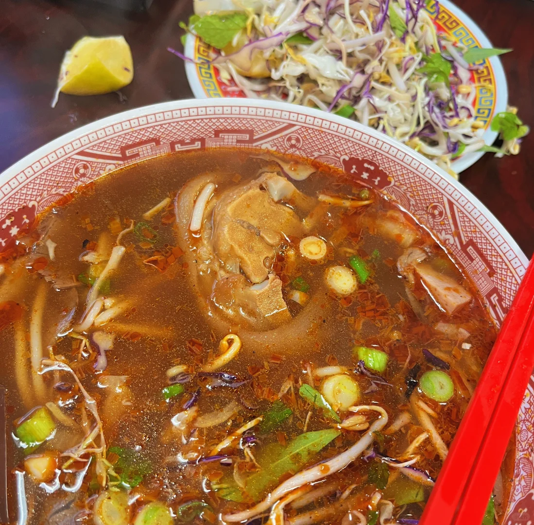Houston: The Noodle Shop That Exceeds All Expectations
