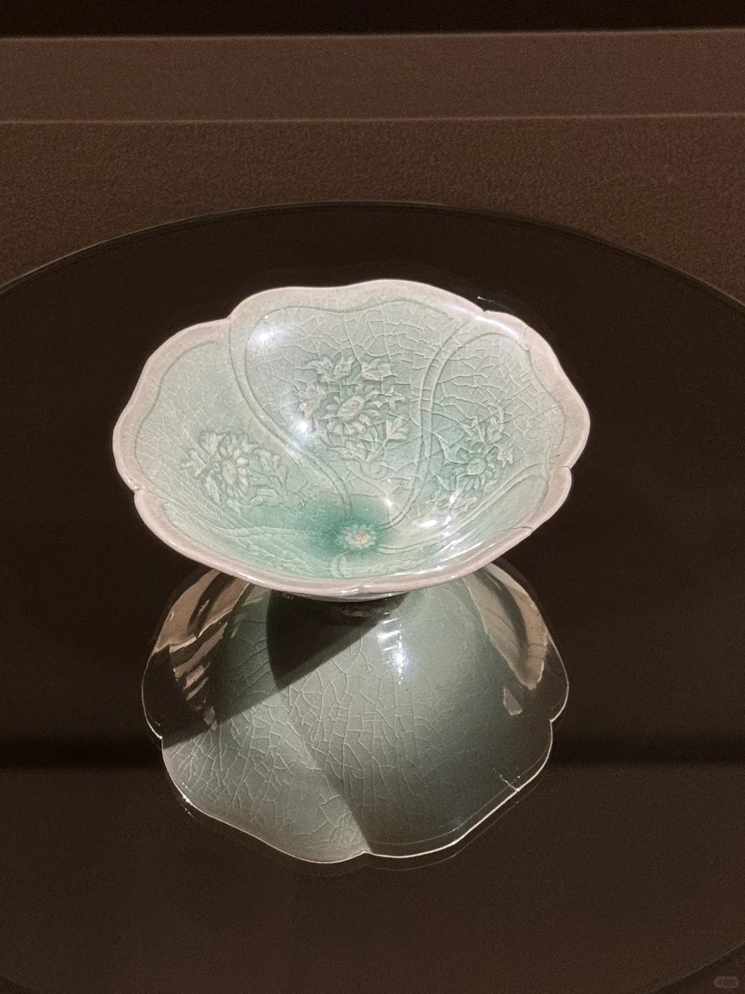 The Osaka Museum of Oriental Ceramics is so beautiful it's criminal!