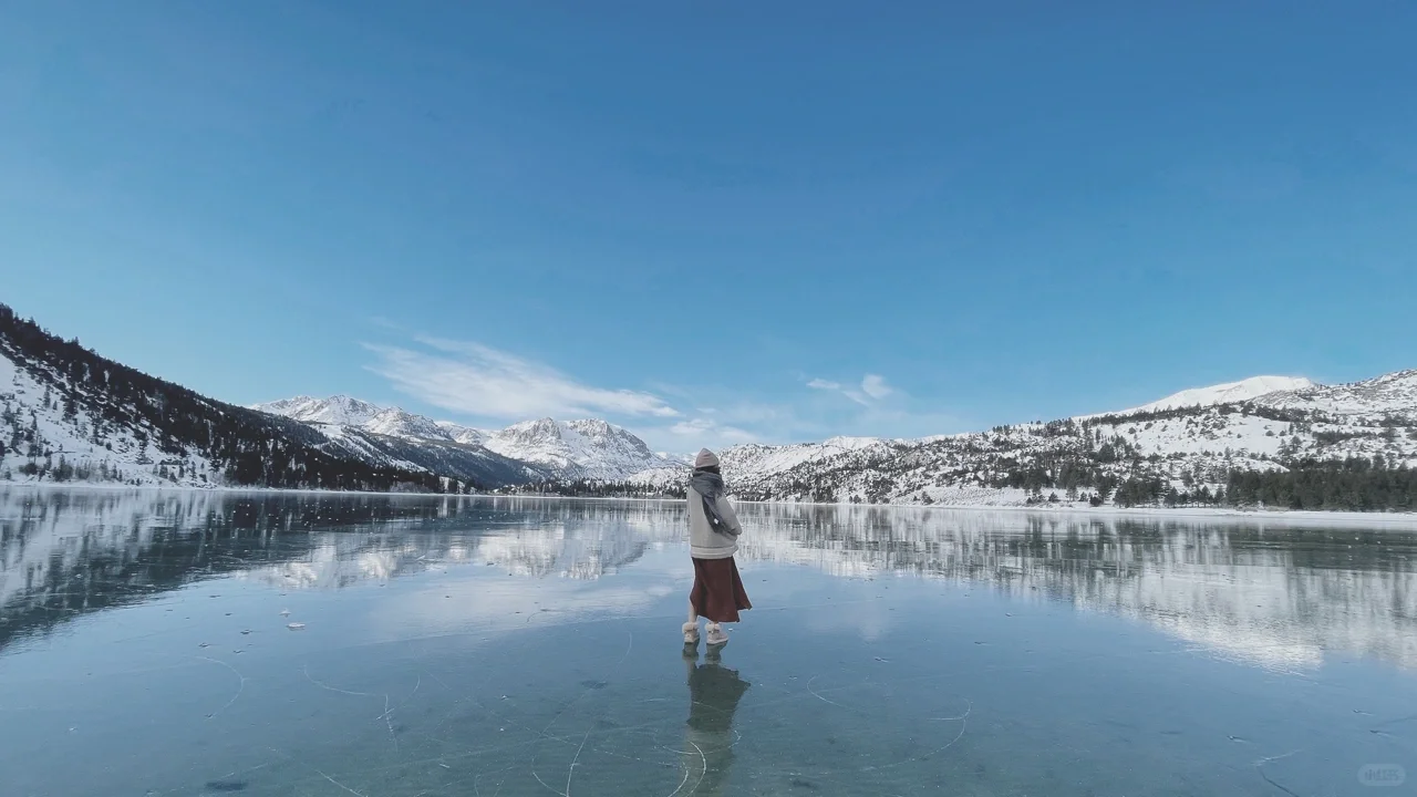 Frozen Beauty: The 395 Highway in Winter