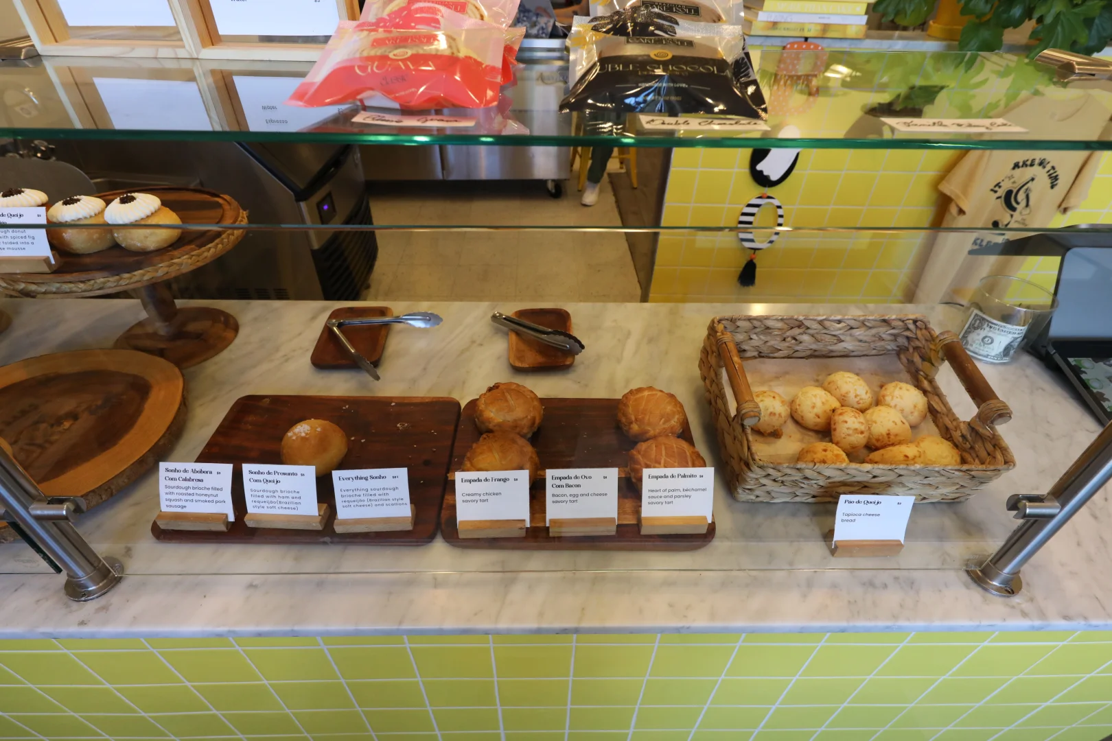 Dragging My Chinese Girl Squad to Philly for a Must-Visit Spot (Part 2/2)