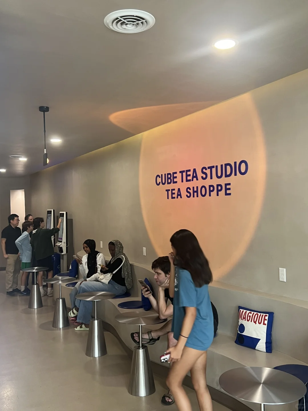 One Second Back Home: Cube Tea Studio in St. Louis