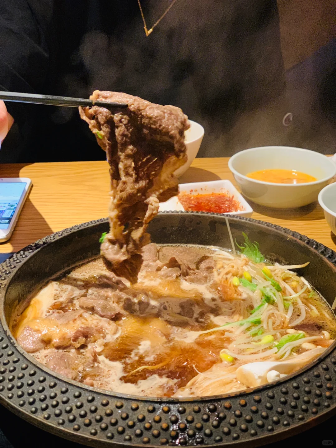 Nabezo: Tokyo's Shinjuku's Unbeatable Sukiyaki Deal That'll Fill You Up!
