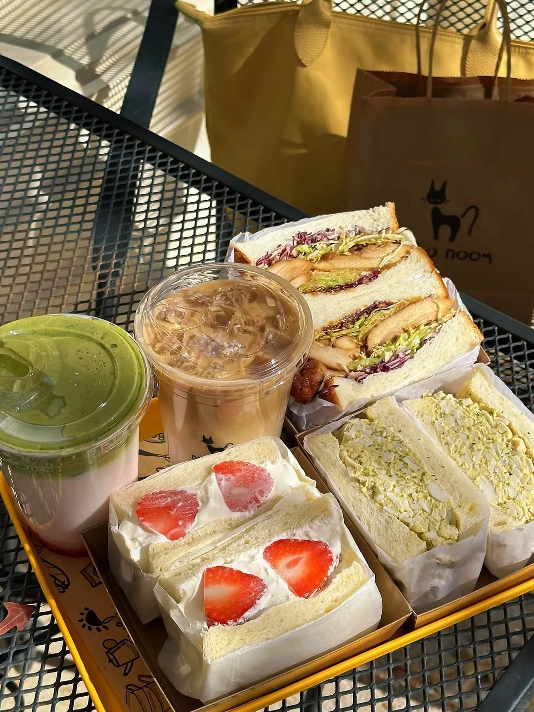 DMV Foodie Adventure: A Café That Won Me Over with Its Strawberry Sandwich ☕