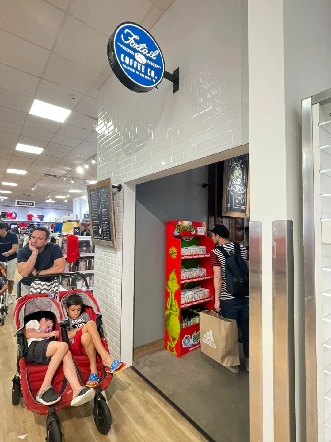 Black Friday in Orlando | Tommy Hilfiger Café