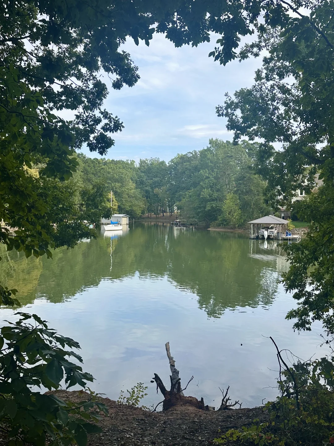 "With gentle clouds and a light breeze, autumn is the perfect time for a getaway 🍂"